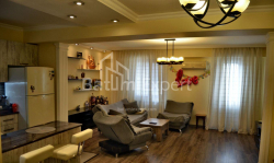 Mənzil 3-комн 80 m² - Rustaveli, Batumi