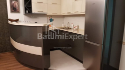 Mənzil 90 m² - Zviada Qamsaxurdiya, Batumi, Gürcüstan