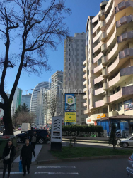 Mənzil 6-комн 380 m² - Zuraba Qorqiladze, Batumi