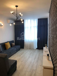 Mənzil 3-комн 61 m² - İlya Çavçavadze, Batumi