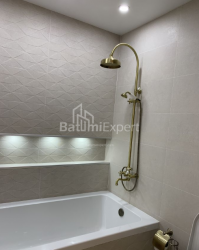 Mənzil 82 m² - Ekvtime Takaişvili, Batumi, Gürcüstan