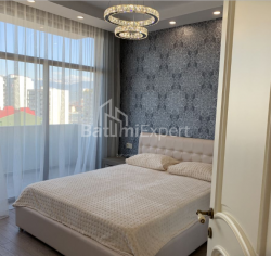 Mənzil 82 m² - Ekvtime Takaişvili, Batumi, Gürcüstan