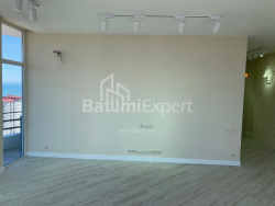 Mənzil 106 m² - İvane Cavaxişvili, Batumi, Gürcüstan