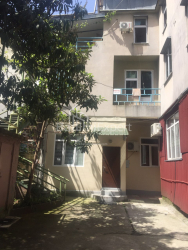 Fərdi ev 80 m² - Rustaveli, Batumi, Gürcüstan