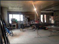 Ticarət sahəsi 200 m² - Kral Pərnavaz, Batumi