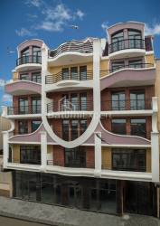 Mənzil 60.8 m² - İsrafila Jinçaradze, Batumi, Gürcüstan