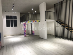 Ofis 2-комн 130 m² - Ekvtime Takaişvili, Batumi