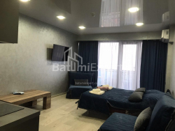 Mənzil 1-комн 38 m² - Şerif Ximşiaşvili, Batumi