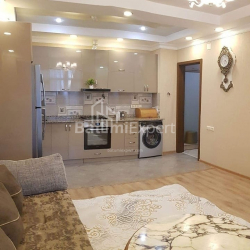 Mənzil 3-комн 85 m² - Ekvtime Takaişvili, Batumi