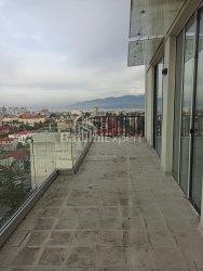 Mənzil 100 m² - Vaxtanq Qorqasali, Batumi, Gürcüstan