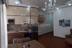 Mənzil 3-комн 55 m² - Lech və Maria Kachinsky, Batumi