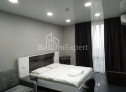 Mənzil 35.7 m² - Qəhrəmanlar Xiyabanı, Batumi, Gürcüstan