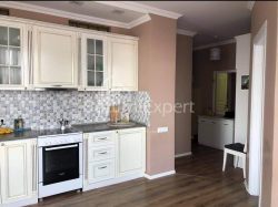 Mənzil 3-комн 72 m² - Niko Pirosmani, Batumi