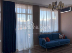Mənzil 3-комн 72 m² - Niko Pirosmani, Batumi