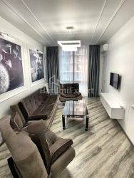 Mənzil 2-комн 48 m² - Qəhrəmanlar Xiyabanı, Batumi