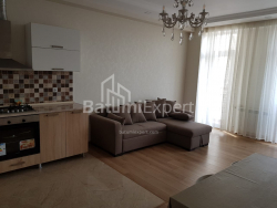 Mənzil 3-комн 80 m² - Zuraba Qorqiladze, Batumi