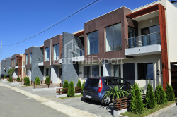 Fərdi ev 3-комн 80 m² - hava limanı şosesi, Batumi