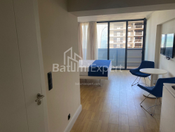 Mənzil 1-комн 33 m² - Şerif Ximşiaşvili, Batumi