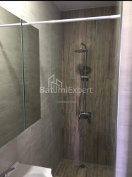 Mənzil 1-комн 30.7 m² - Ekvtime Takaişvili, Batumi