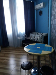 Mənzil 1-комн 30 m² - Zuraba Qorqiladze, Batumi
