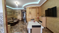 Mənzil 3-комн 90 m² - Konstantin Qamsaxurdiya, Batumi