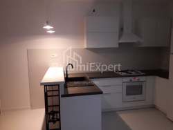 Mənzil 4-комн 93 m² - Niko Pirosmani, Batumi