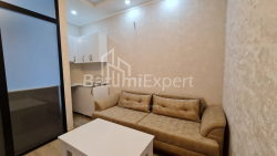Mənzil 2-комн 35 m² - Qəhrəmanlar Xiyabanı, Batumi