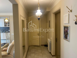 Mənzil 100 m² - Zuraba Qorqiladze, Batumi, Gürcüstan