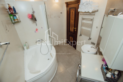 Mənzil 108 m² - Yusuf Kobaladze, Batumi, Gürcüstan