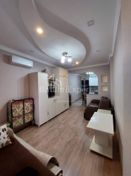 Mənzil 1-комн 39 m² - Şerif Ximşiaşvili, Batumi