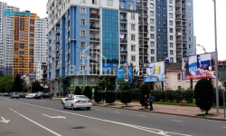 Mənzil 4-комн 84 m² - Niko Pirosmani, Batumi