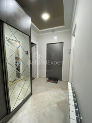 Mənzil 3-комн 77 m² - Xaydarə Abaşidze, Batumi
