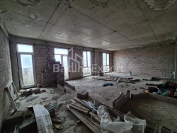 Mənzil 5-комн 100 m² - Zuraba Qorqiladze, Batumi