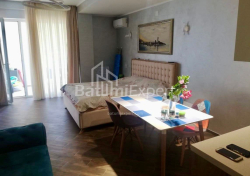 Mənzil 1-комн 42 m² - İlk çağırılan Andrew, Kvariati