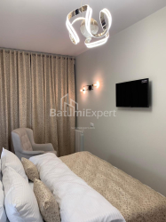 Mənzil 3-комн 84 m² - Şerif Ximşiaşvili, Batumi