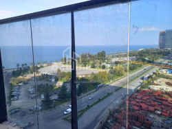 Mənzil 56.8 m² - Lech və Maria Kachinsky, Batumi, Gürcüstan