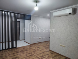 Mənzil 71.5 m² - Şerif Ximşiaşvili, Batumi, Gürcüstan