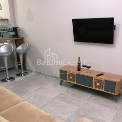 Mənzil 48 m² - Qəhrəmanlar Xiyabanı, Batumi, Gürcüstan