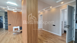 Mənzil 4-комн 101 m² - Vaja-Pşavela, Batumi
