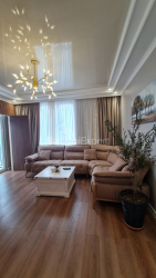 Mənzil 100 m² - Ekvtime Takaişvili, Batumi, Gürcüstan