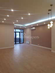Mənzil 4-комн 100 m² - Zuraba Qorqiladze, Batumi