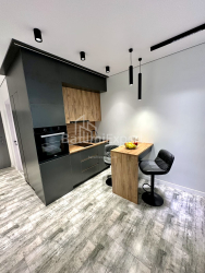 Mənzil 1-комн 34 m² - Kraliça Tamara, Batumi