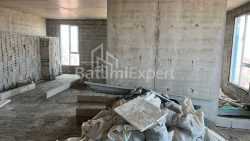Mənzil 5-комн 100 m² - Ekvtime Takaişvili, Batumi