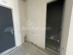 Mənzil 1-комн 42.9 m² - Xaydarə Abaşidze, Batumi
