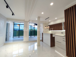 Mənzil 3-комн 111 m² - İlya Çavçavadze, Batumi